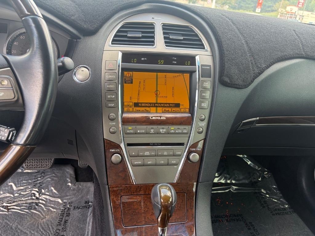 Lexus ES 350 4dr Sdn 2011