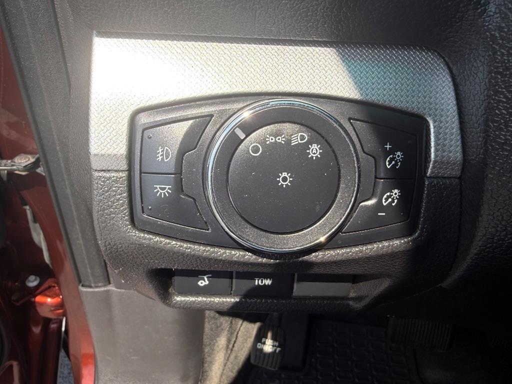 Ford Explorer FWD 4dr XLT 2015
