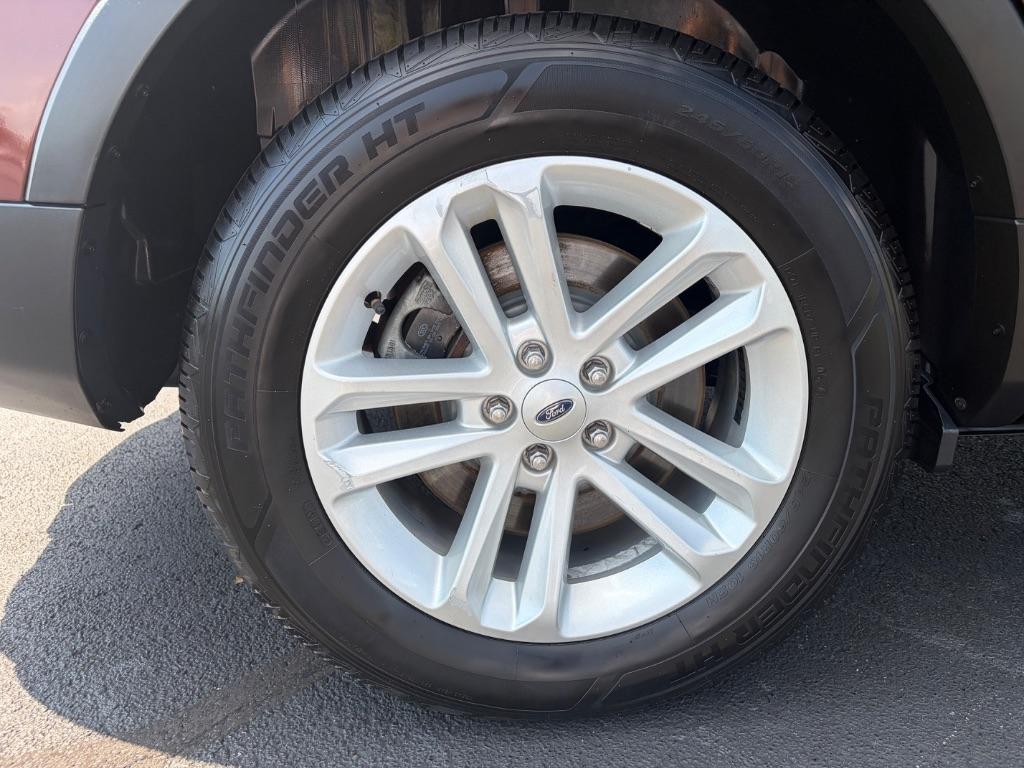Ford Explorer FWD 4dr XLT 2015