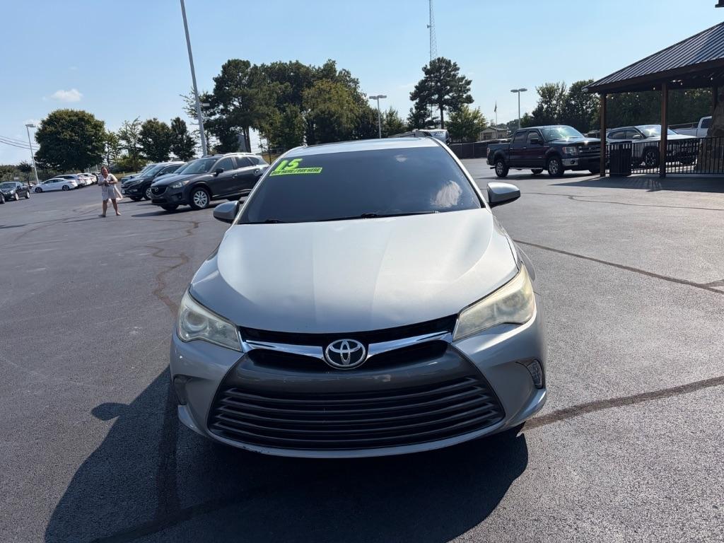 Toyota Camry 4dr Sdn I4 Auto XLE (Natl) 2015