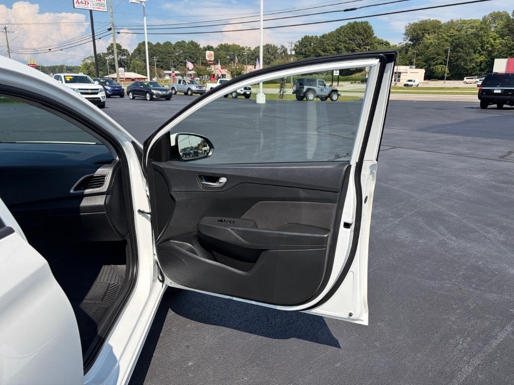 Hyundai Accent SE Sedan IVT 2020