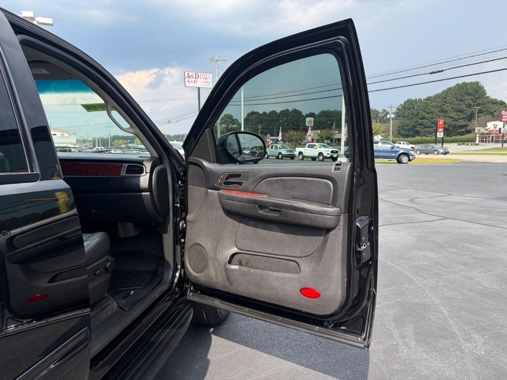 Chevrolet Tahoe 4WD 4dr 1500 LT 2013