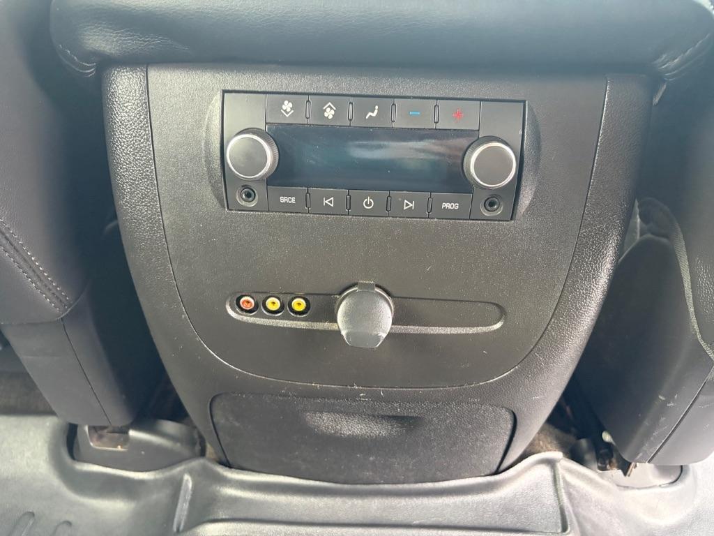 Chevrolet Tahoe 4WD 4dr 1500 LT 2013