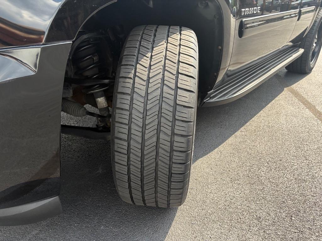 Chevrolet Tahoe 4WD 4dr 1500 LT 2013