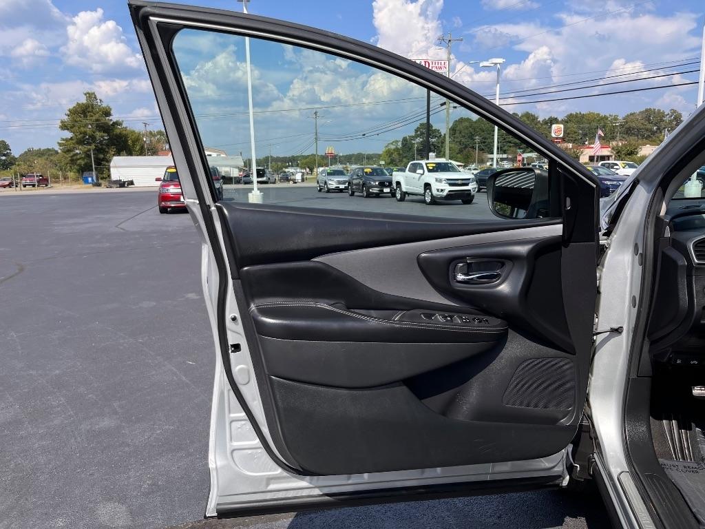 Nissan Murano AWD SV 2021