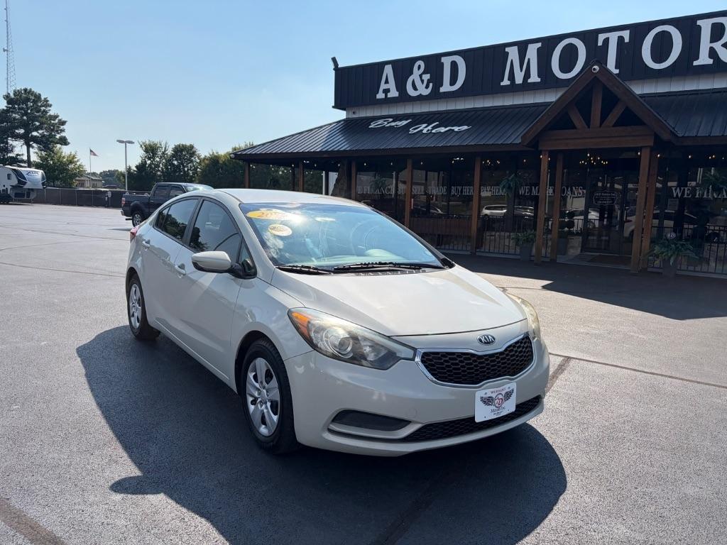 Kia Forte 4dr Sdn Auto LX 2015