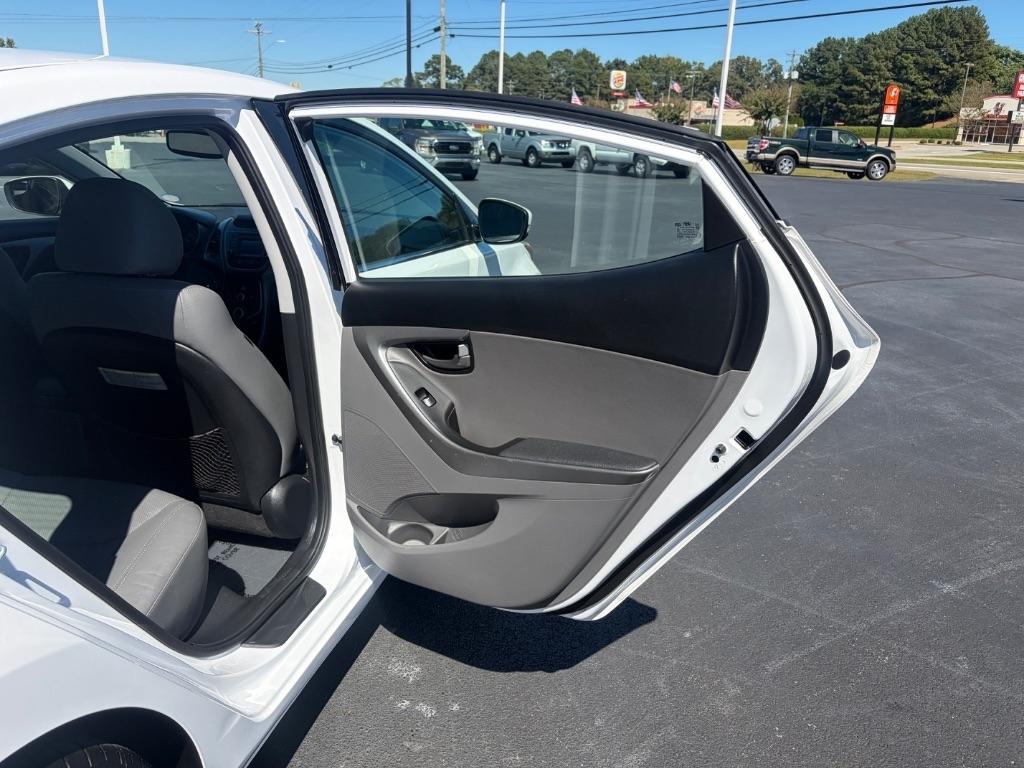 Hyundai Elantra 4dr Sdn Auto Sport PZEV (Ulsan Plant) 2015