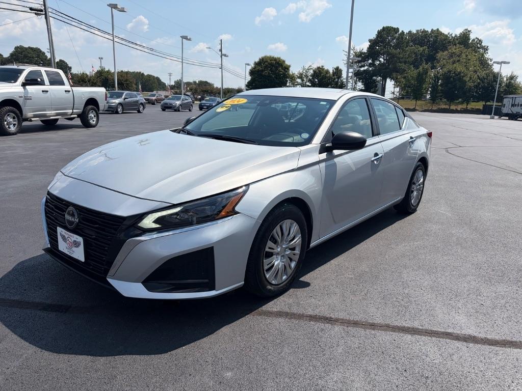 Nissan Altima 2.5 S Sedan 2024
