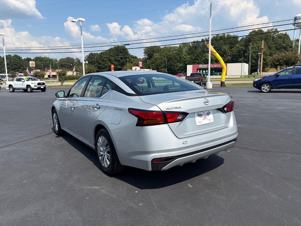 Nissan Altima 2.5 S Sedan 2024