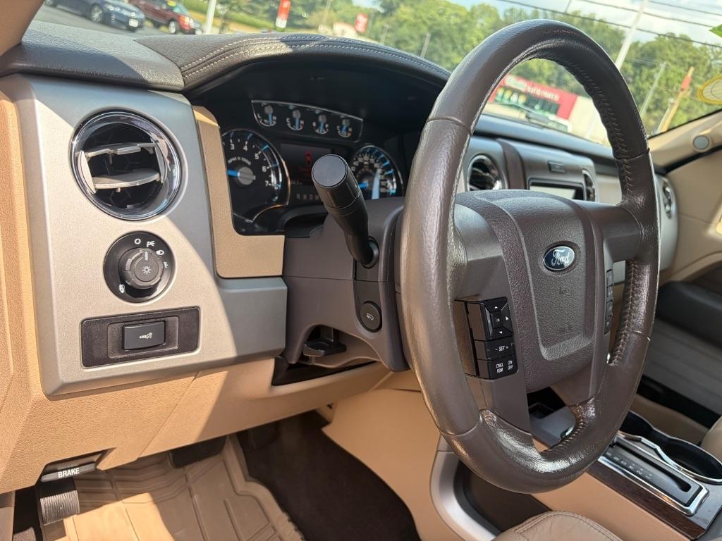 Ford F-150 4WD SuperCrew 145" King Ranch 2014