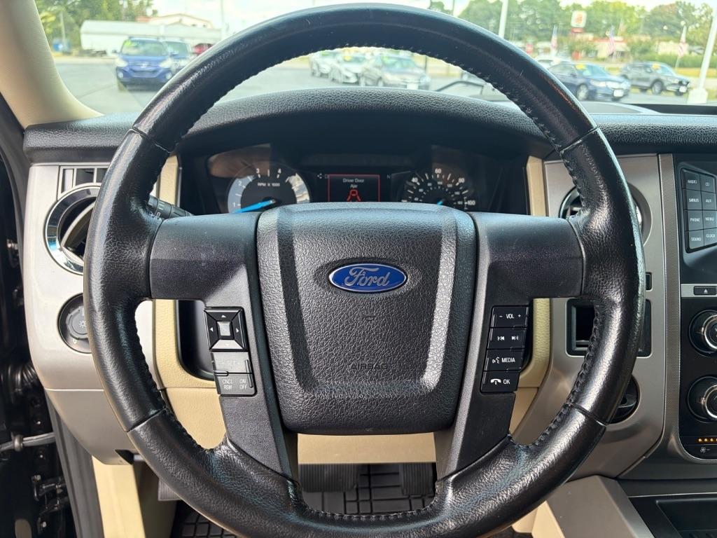Ford Expedition EL 2WD 4dr King Ranch 2016