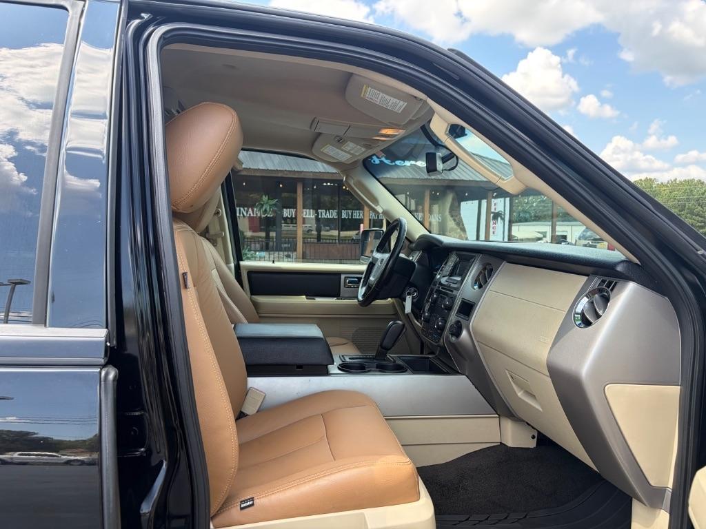 Ford Expedition EL 2WD 4dr King Ranch 2016