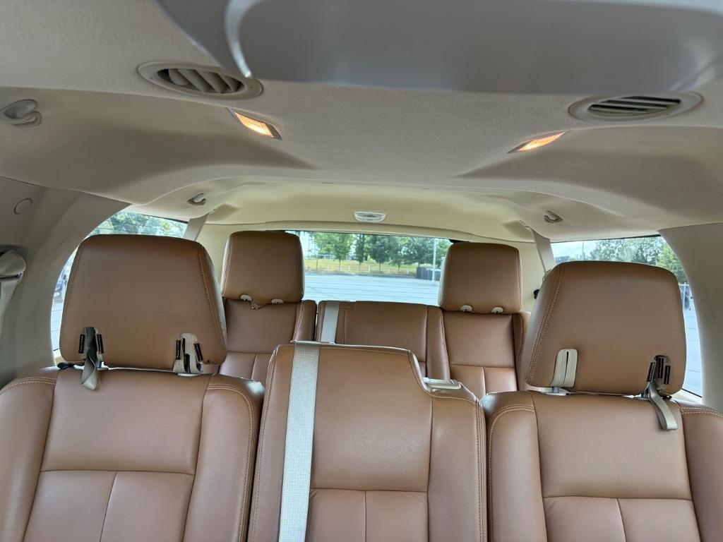 Ford Expedition EL 2WD 4dr King Ranch 2016