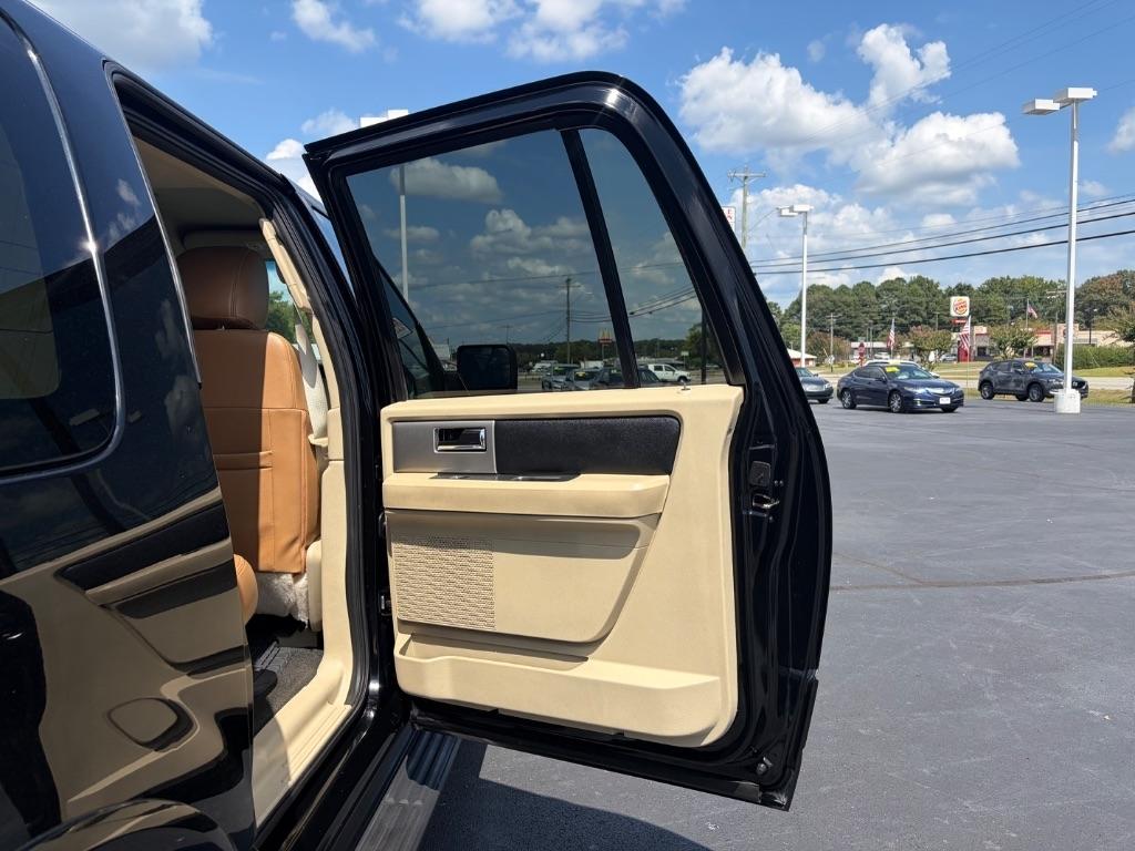 Ford Expedition EL 2WD 4dr King Ranch 2016