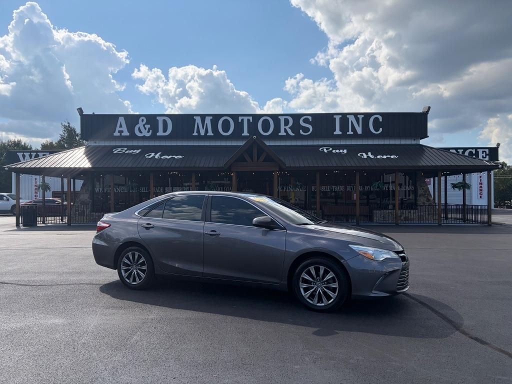 Toyota Camry XLE Auto (Natl) 2017