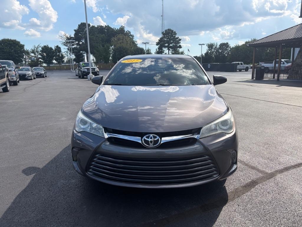 Toyota Camry XLE Auto (Natl) 2017