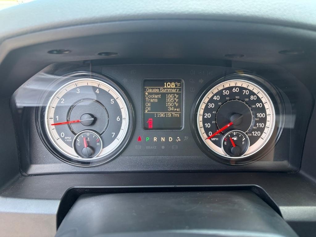 RAM 1500 Tradesman 4x2 Quad Cab 6'4" Box 2018