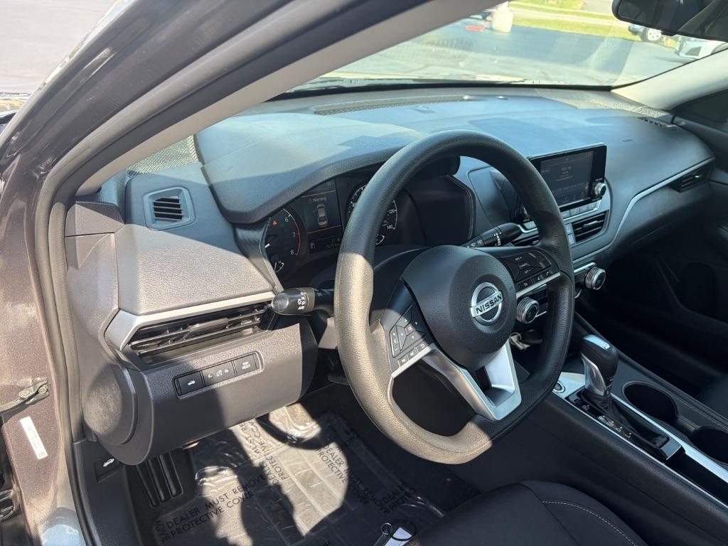 Nissan Altima 2.5 S Sedan 2022