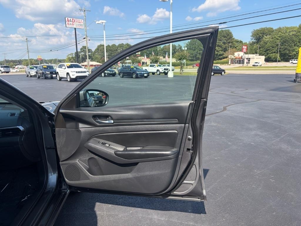 Nissan Altima 2.5 S Sedan 2022