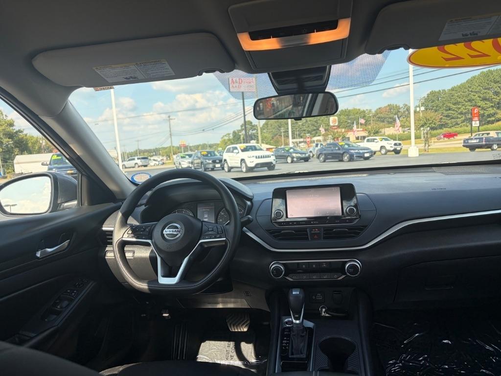 Nissan Altima 2.5 S Sedan 2022