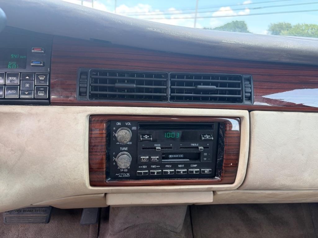 Cadillac Concours 4dr Sedan 1994