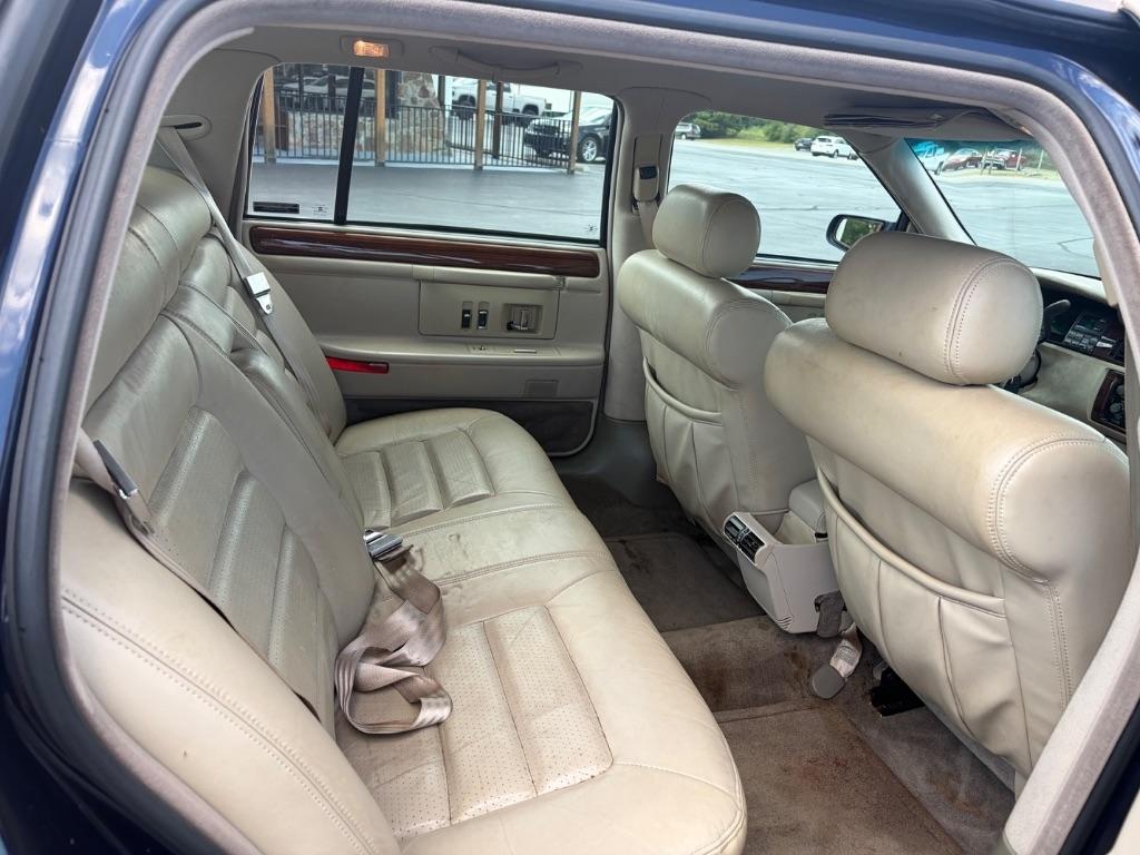 Cadillac Concours 4dr Sedan 1994