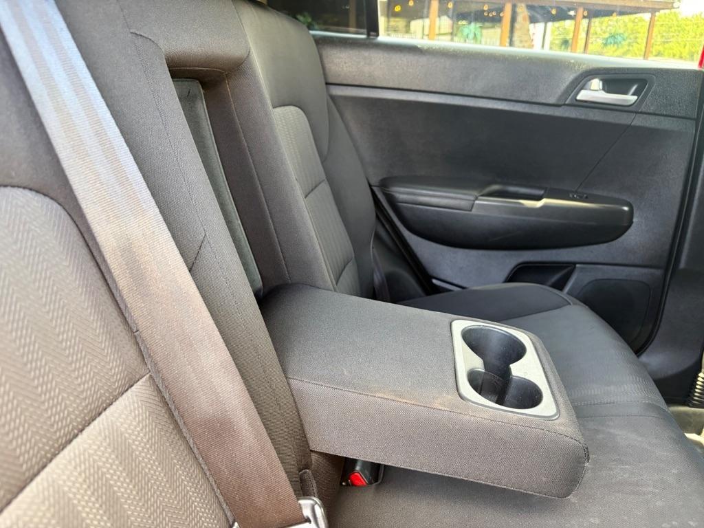 Kia Sportage LX FWD 2020