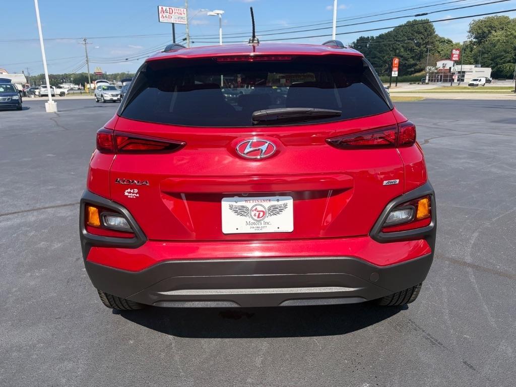 Hyundai Kona SEL Auto AWD 2021