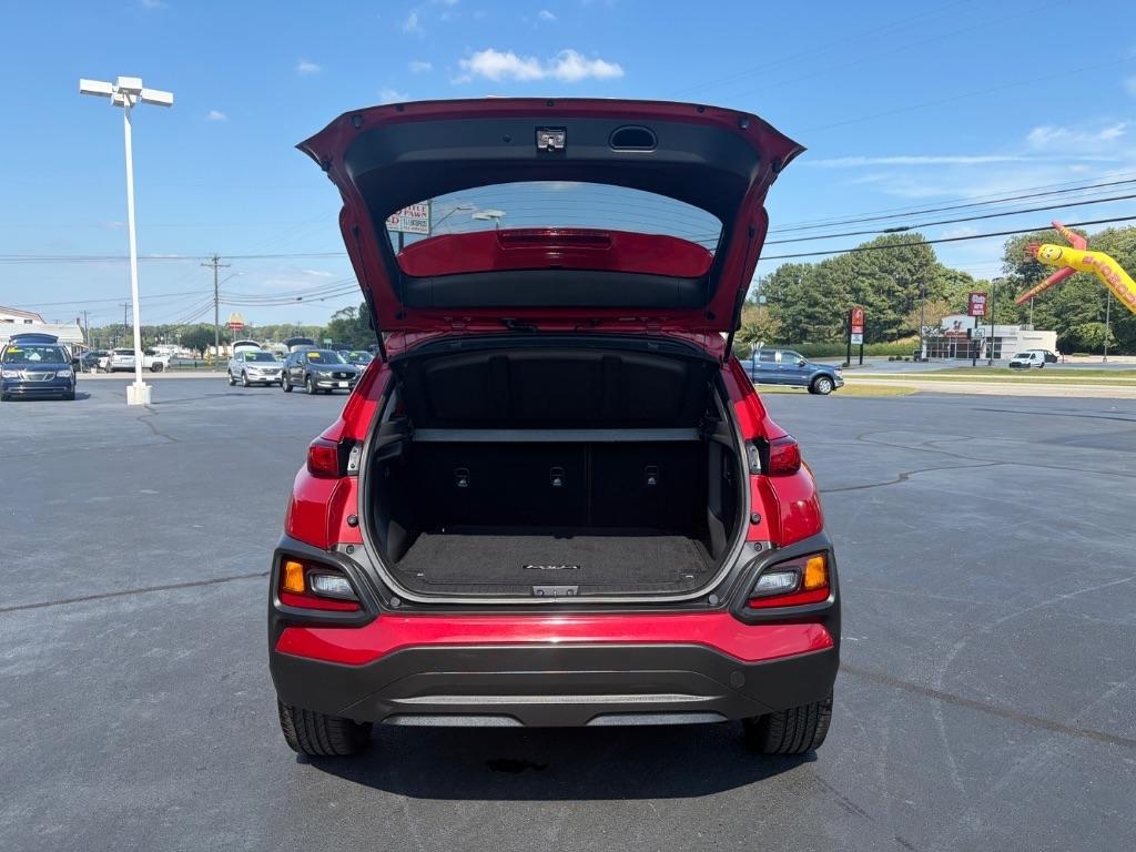 Hyundai Kona SEL Auto AWD 2021