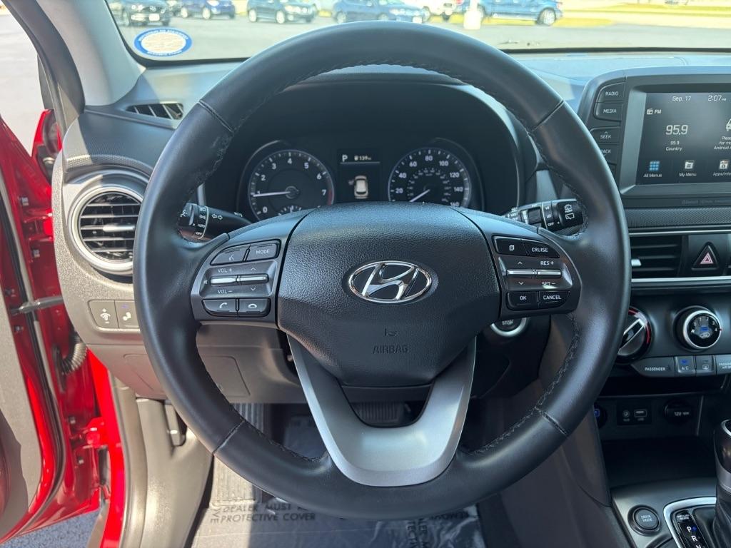Hyundai Kona SEL Auto AWD 2021