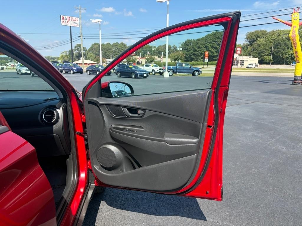 Hyundai Kona SEL Auto AWD 2021