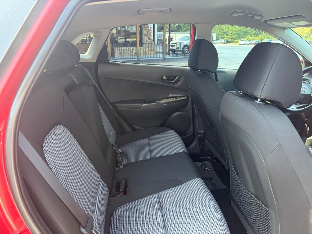 Hyundai Kona SEL Auto AWD 2021