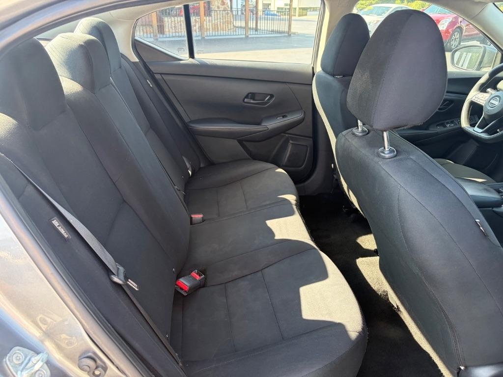 Nissan Sentra S CVT 2024