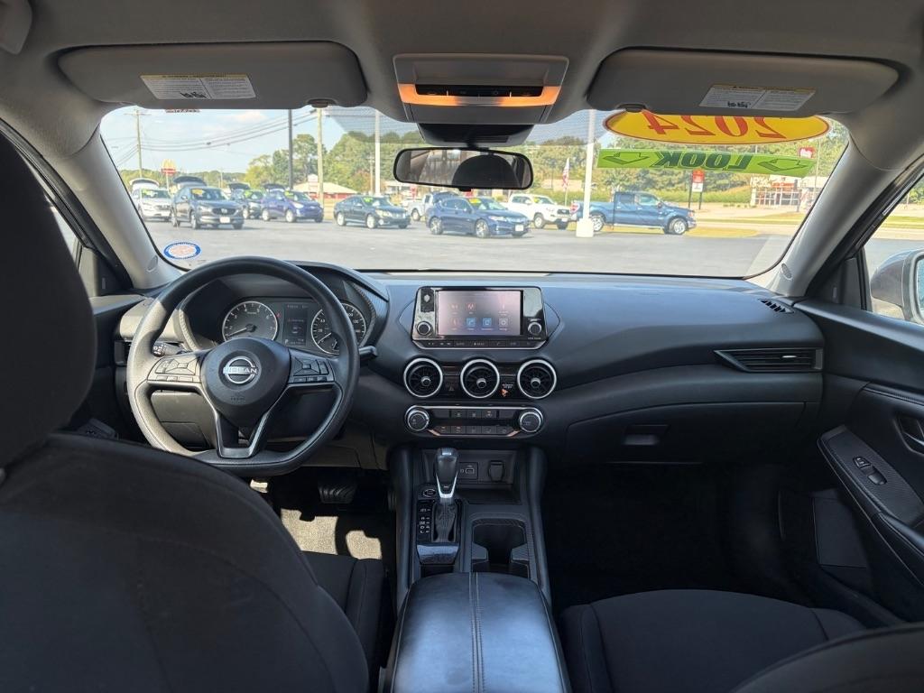 Nissan Sentra S CVT 2024