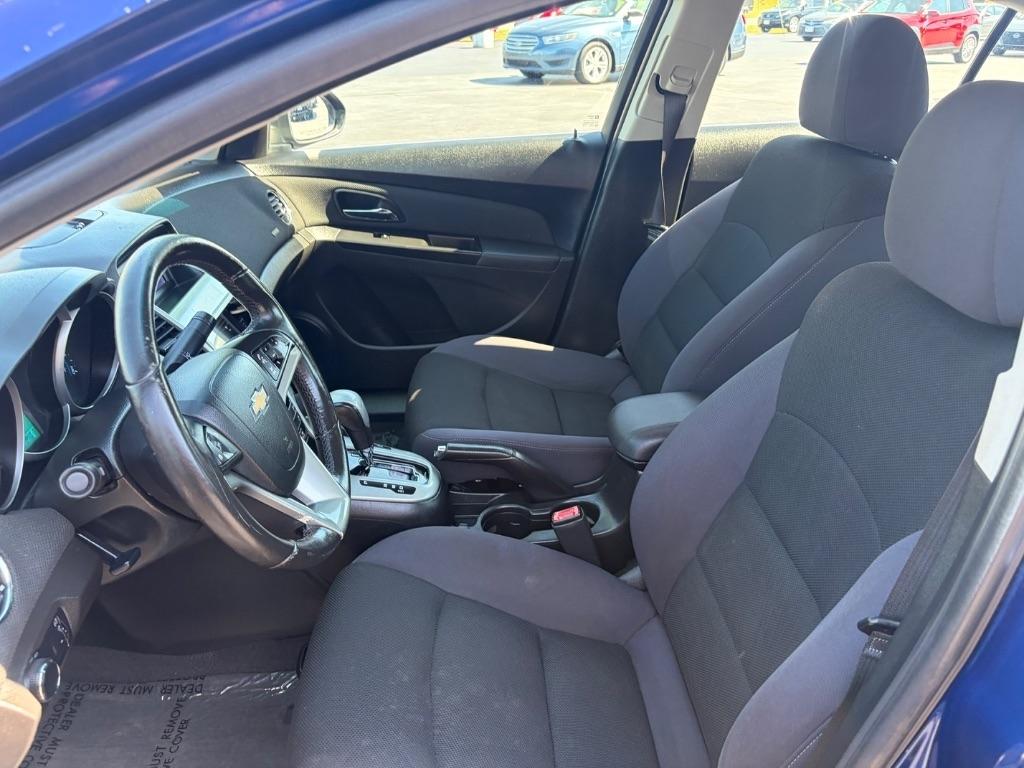 Chevrolet Cruze 4dr Sdn LT w/1LT 2012