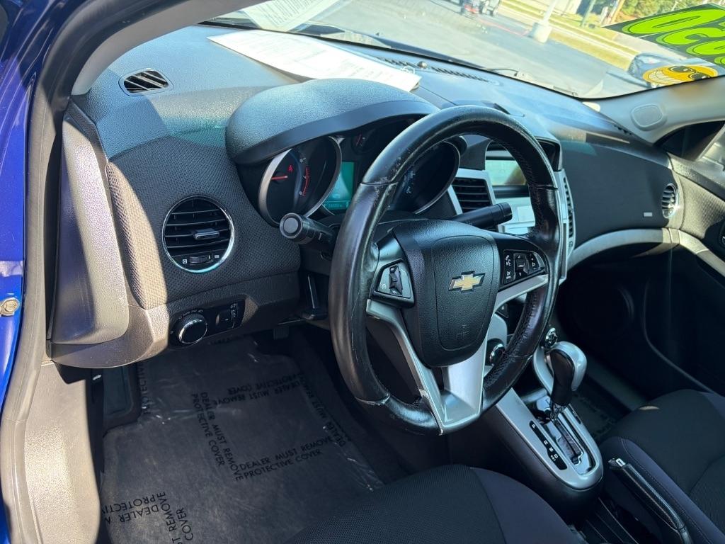 Chevrolet Cruze 4dr Sdn LT w/1LT 2012
