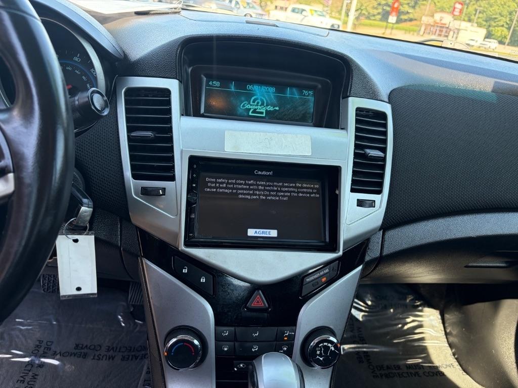 Chevrolet Cruze 4dr Sdn LT w/1LT 2012