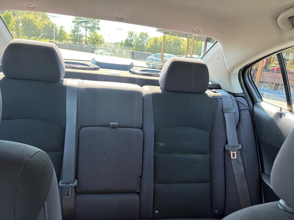 Chevrolet Cruze 4dr Sdn LT w/1LT 2012