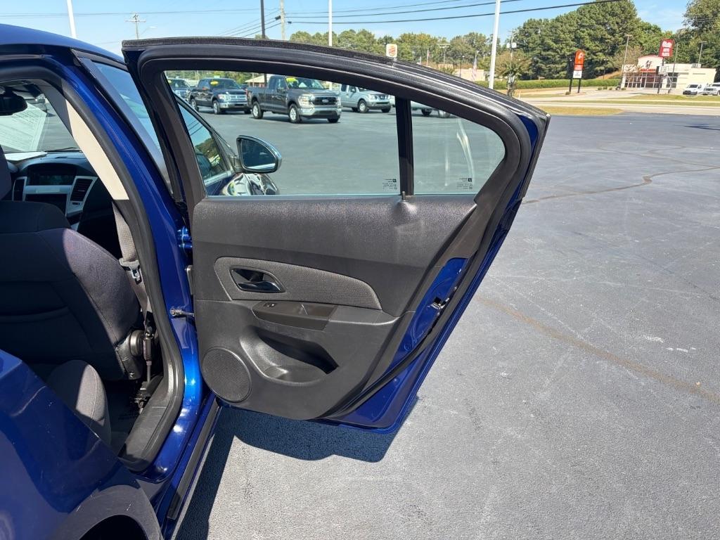 Chevrolet Cruze 4dr Sdn LT w/1LT 2012