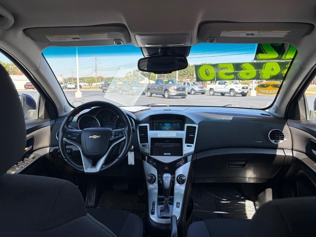 Chevrolet Cruze 4dr Sdn LT w/1LT 2012