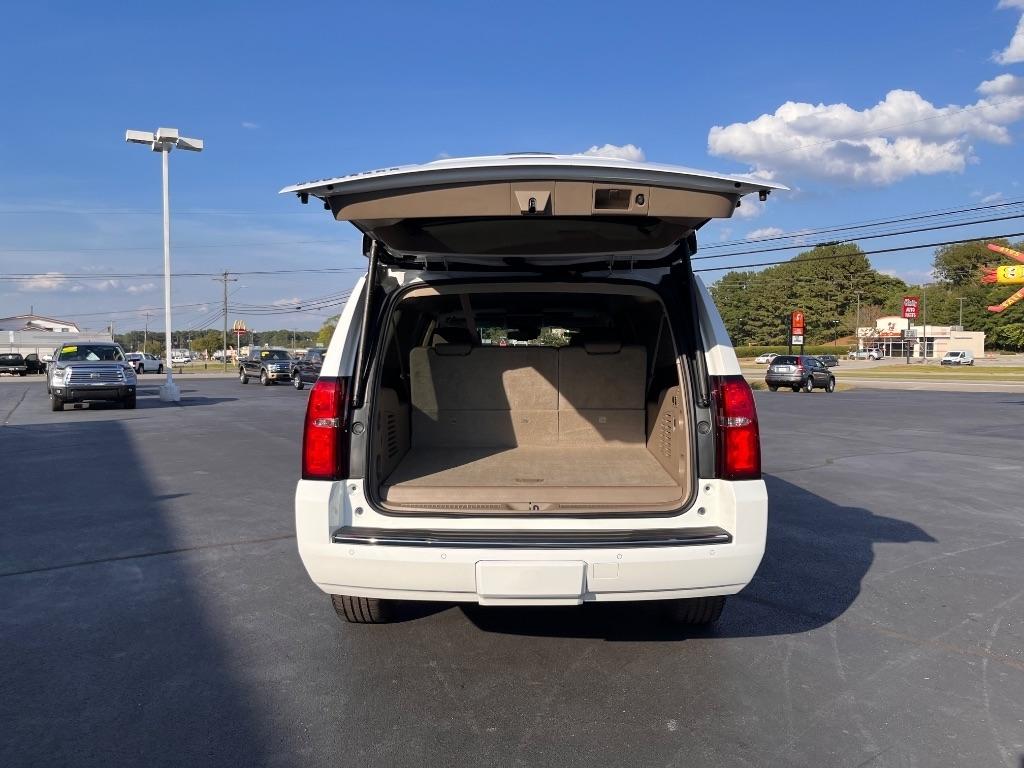 Chevrolet Suburban 2WD 4dr LTZ 2015