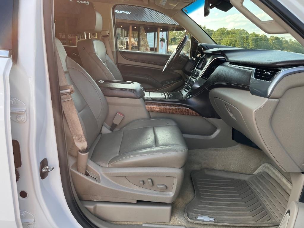 Chevrolet Suburban 2WD 4dr LTZ 2015