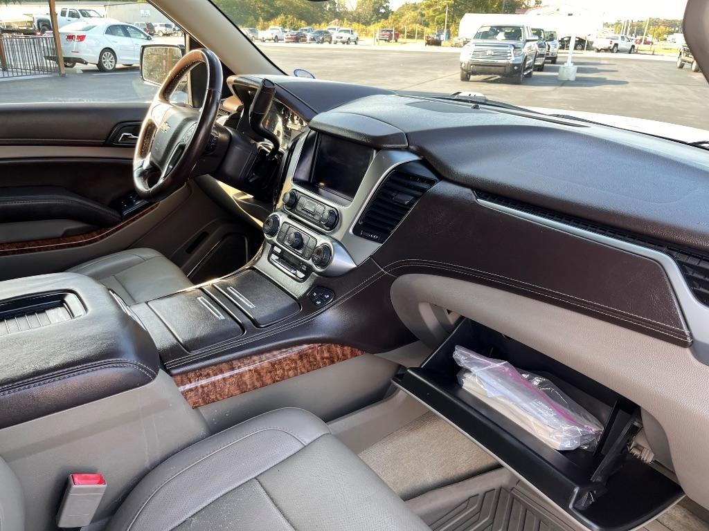 Chevrolet Suburban 2WD 4dr LTZ 2015
