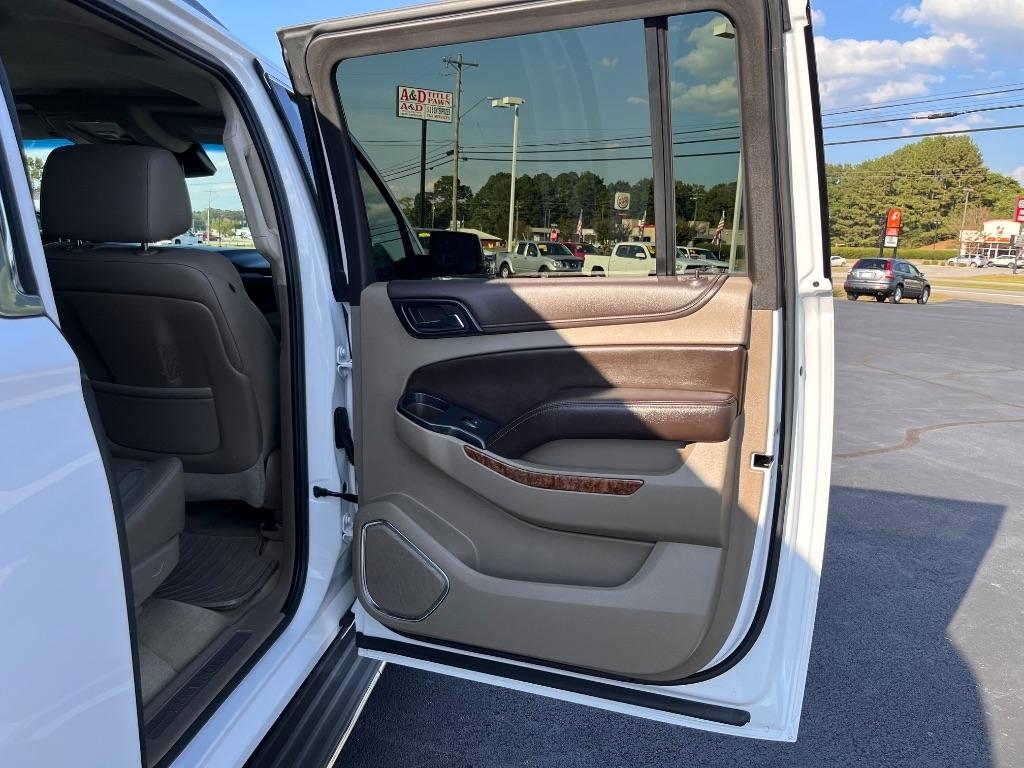 Chevrolet Suburban 2WD 4dr LTZ 2015