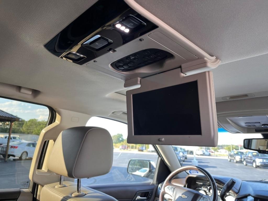 Chevrolet Suburban 2WD 4dr LTZ 2015