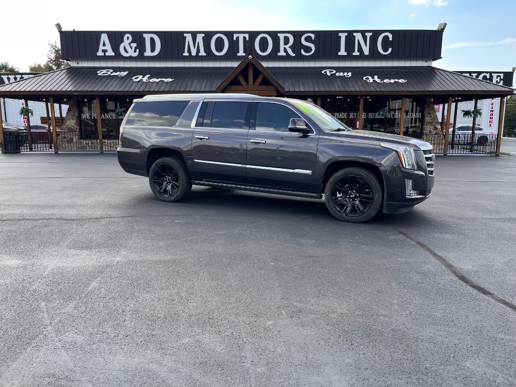 Cadillac Escalade ESV 2WD 4dr Premium Luxury 2018