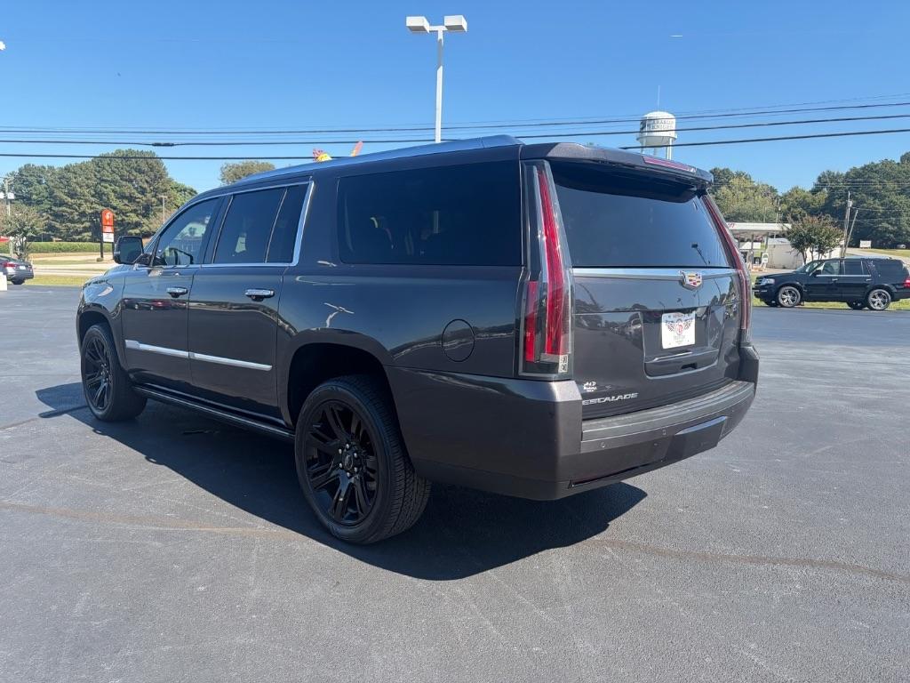 Cadillac Escalade ESV 2WD 4dr Premium Luxury 2018