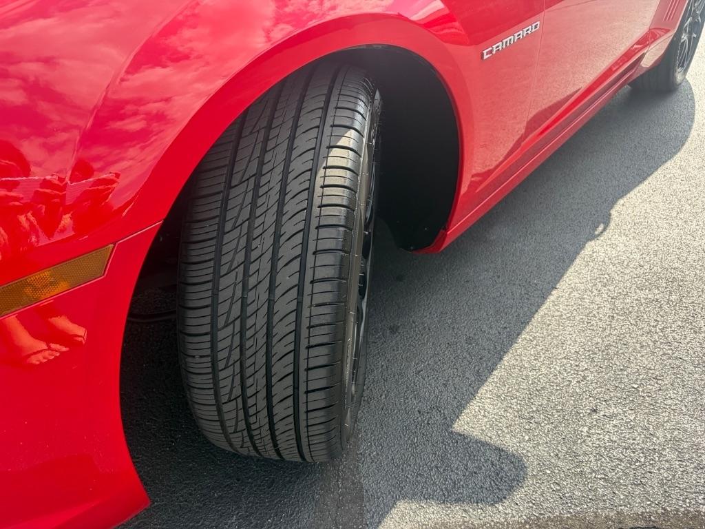 Chevrolet Camaro 2dr Cpe LS w/2LS 2015