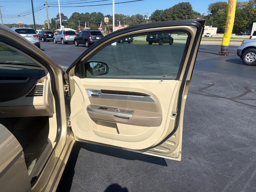 Chrysler Sebring 4dr Sdn Limited 2010