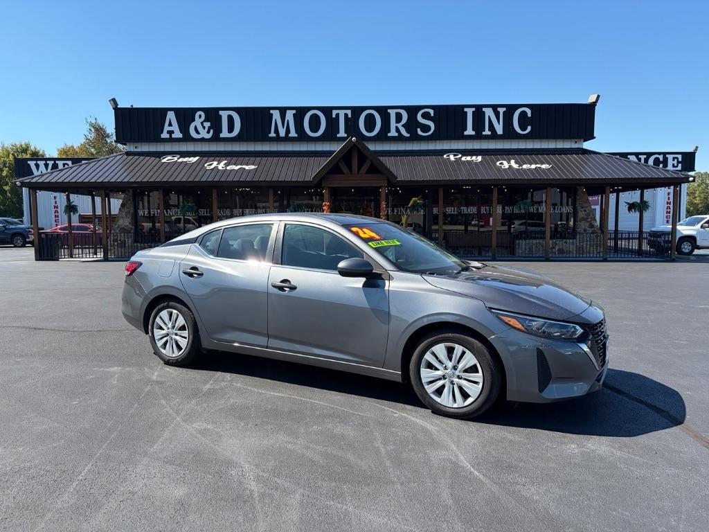 Nissan Sentra S CVT 2024